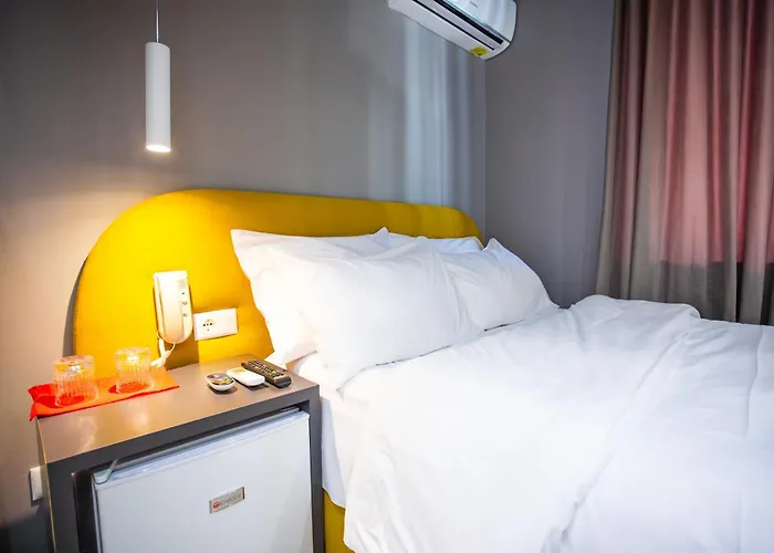 Double At The Bubbles Jacuzzi Hotell